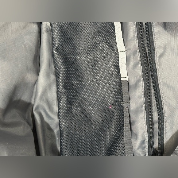 The North Face Jester Campus Backpack – Gray with Bungee Detail - Picture 10 of 13